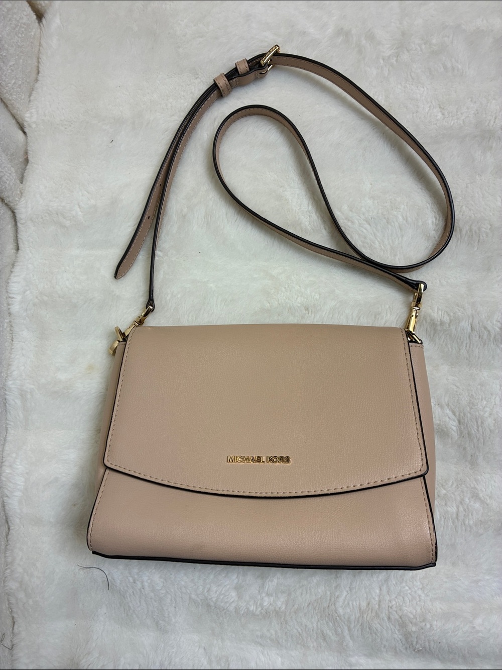 Michael Kors Dusty Pink Pebbled Leather Crossbody Bag